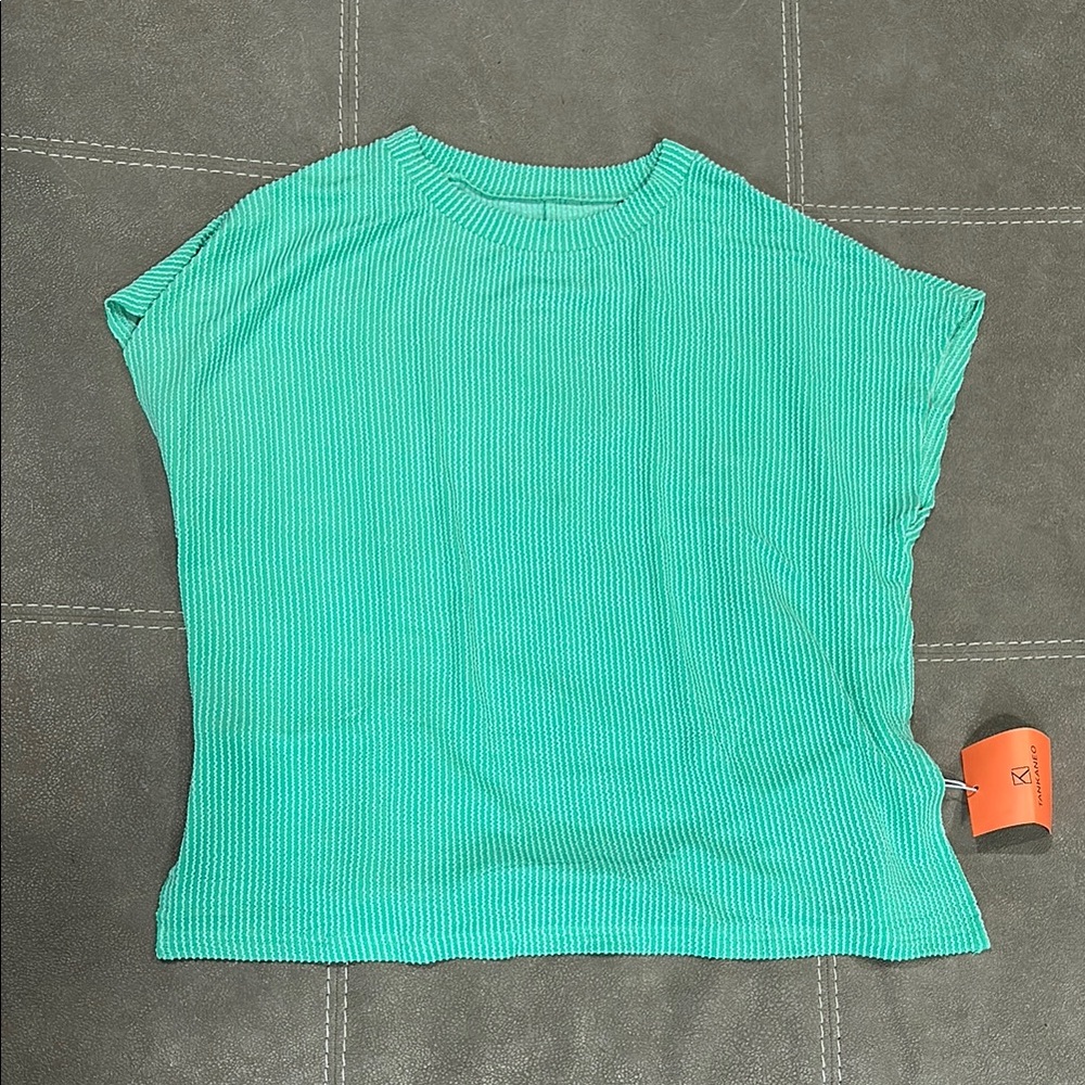 Green Ribbed Top - Picture 4 of 4